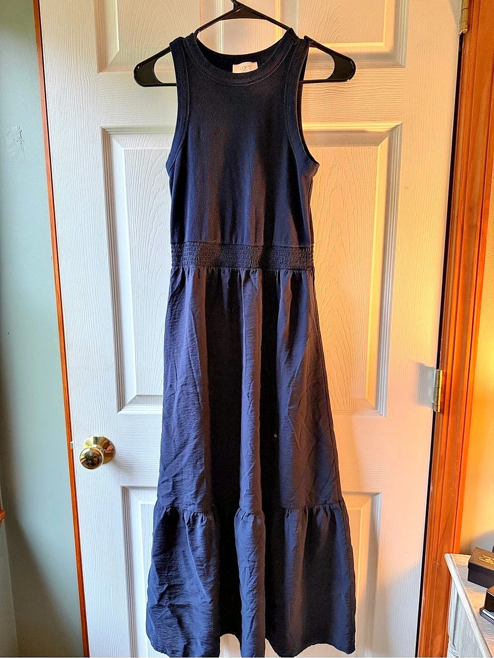 LOFT Women'Small Maxi Dress in Black Size Small Like New